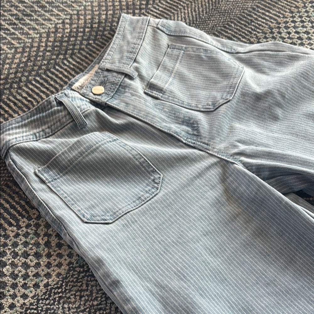 High Rise ~ Ban*Jara Brand Wide Leg Light Denim Jeans w. White  Stripes NWT